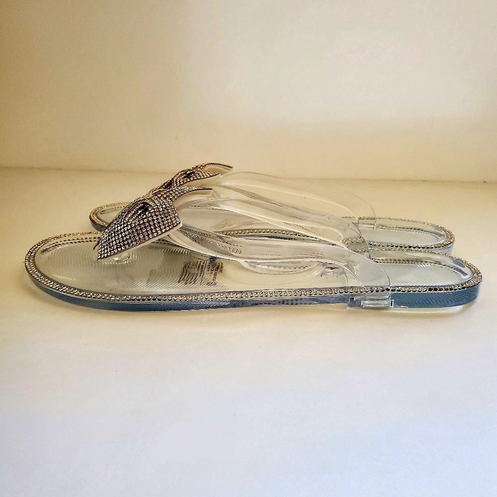 Forever Women's Clear Rhinestone Clear Flip Flop Sandals Size 8 - Picture 6 of 7